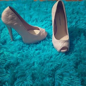 Blush heels with quilted pattern